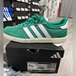 Women’s Adidas Breaknet Sleek Green and White Shoes